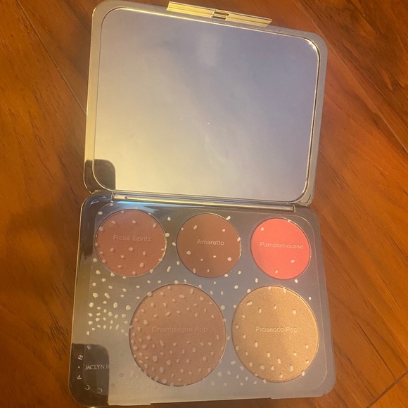 Becca x Jaclyn Hill Champagne Collection Face - Picture 2 of 5